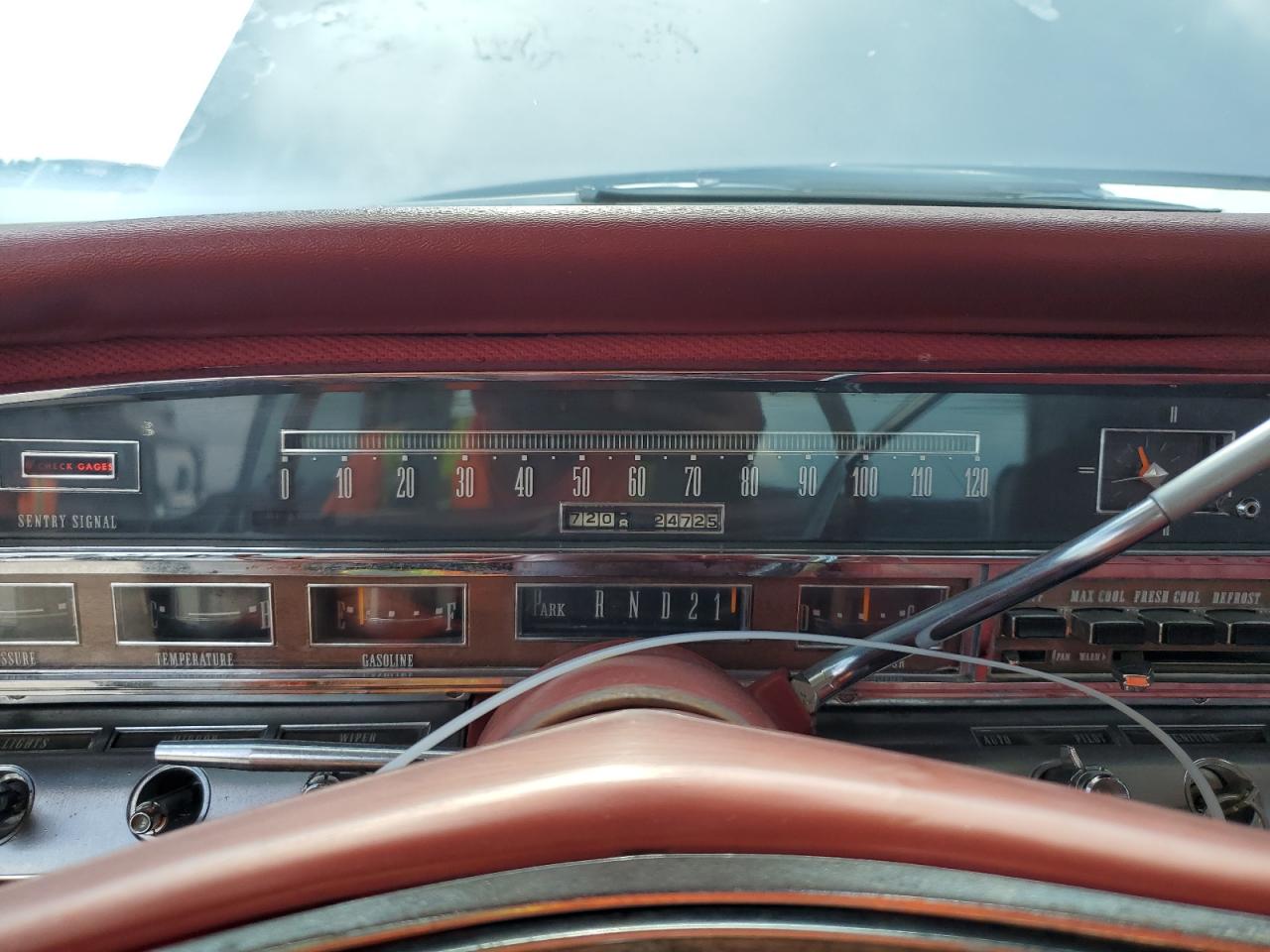 Y253253450 1965 Chrysler Imperial