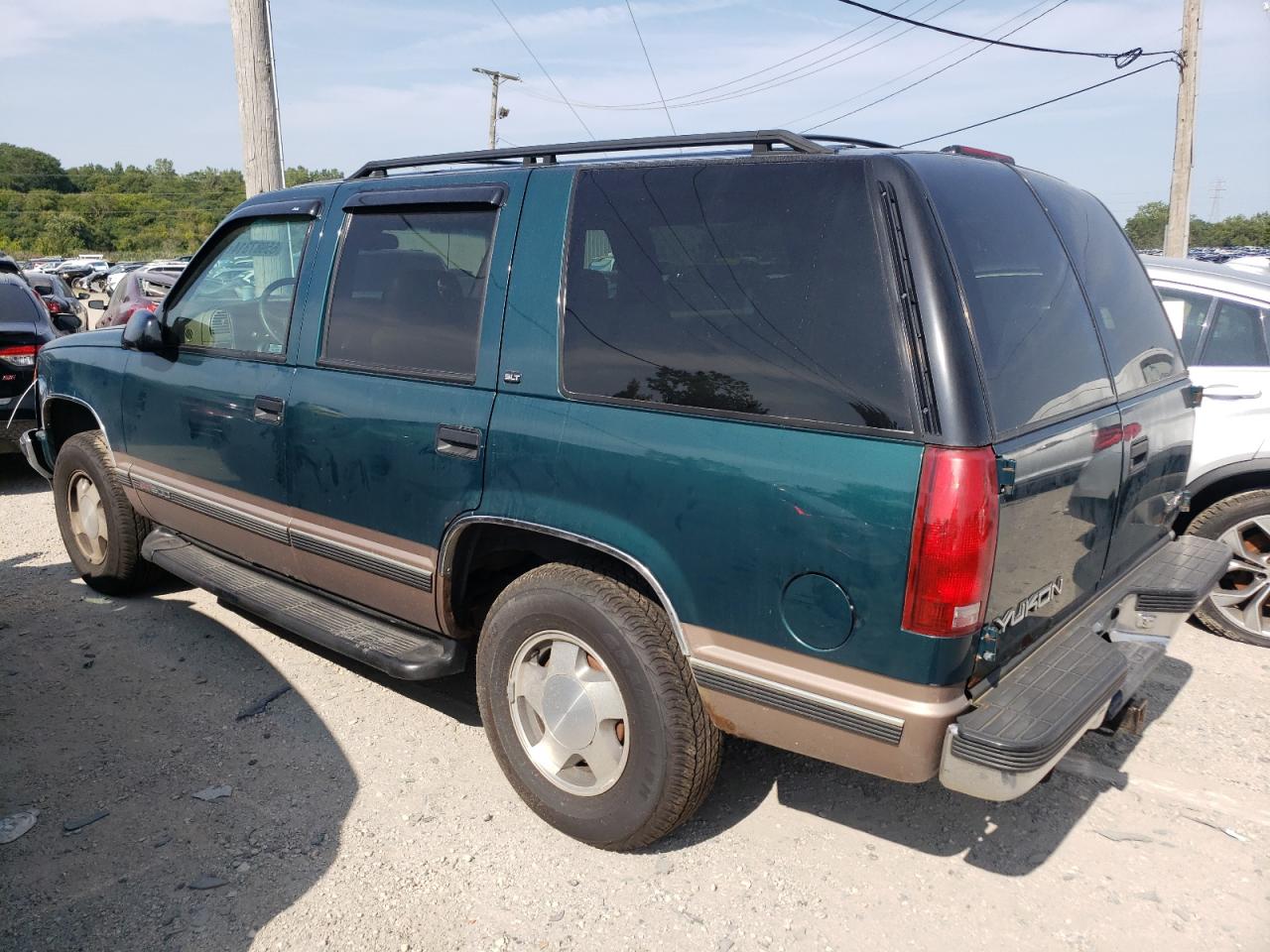 1998 GMC Yukon VIN: 1GKEK13RXWJ723572 Lot: 65987314