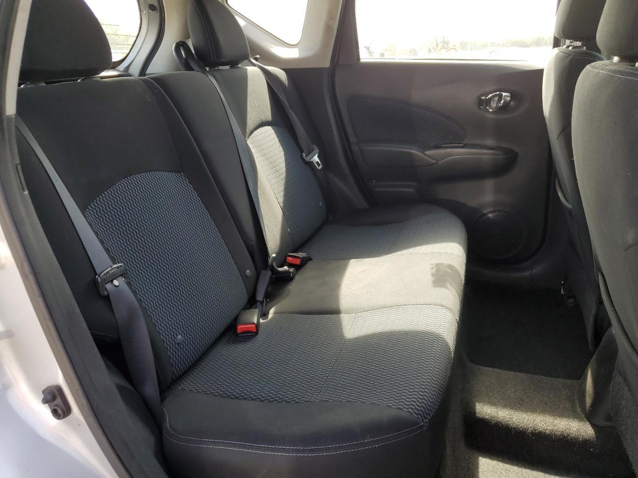 2015 Nissan Versa Note S VIN: 3N1CE2CP9FL401483 Lot: 65947154