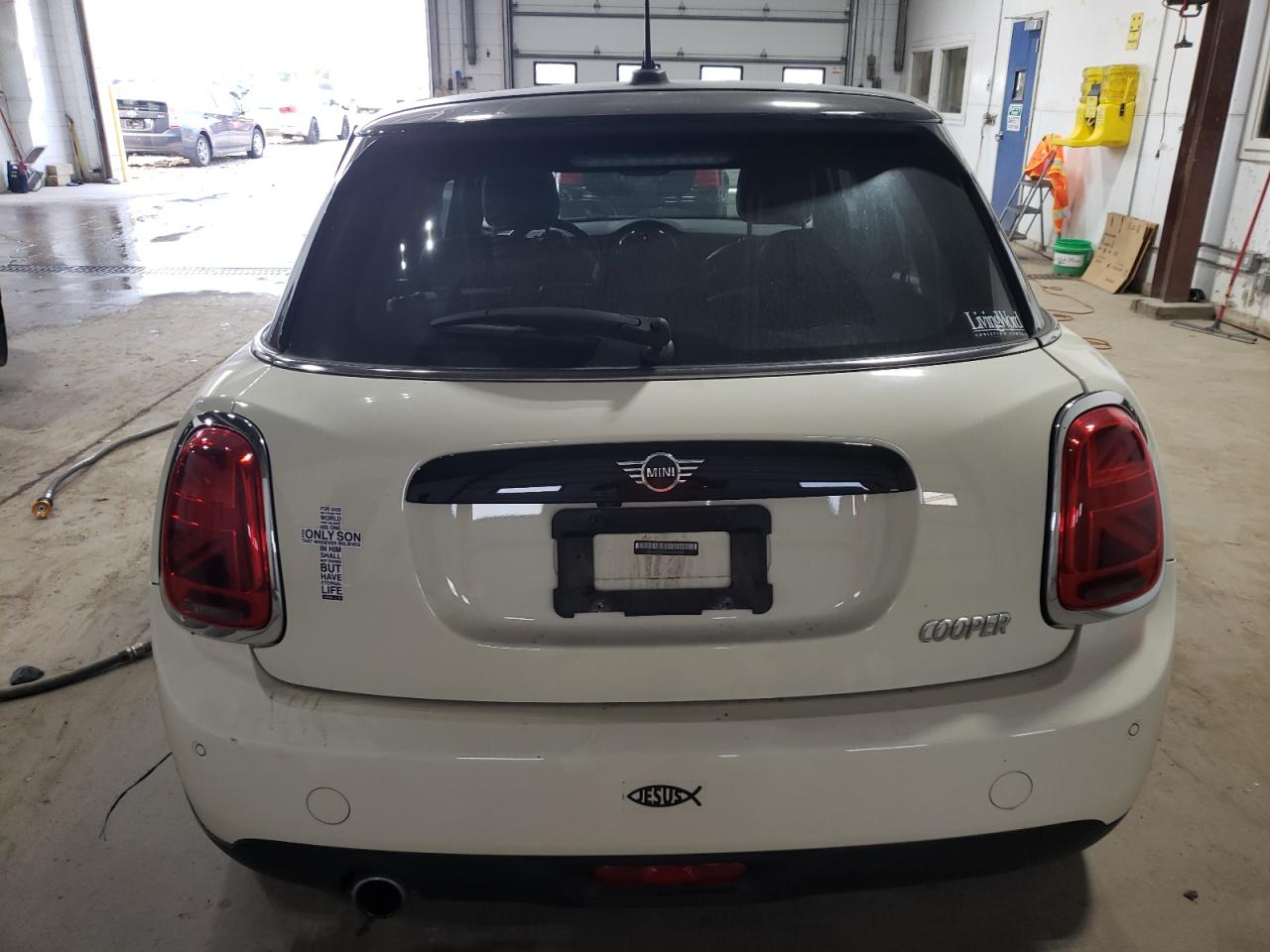 2020 Mini Cooper VIN: WMWXU7C09L2L98709 Lot: 68477904