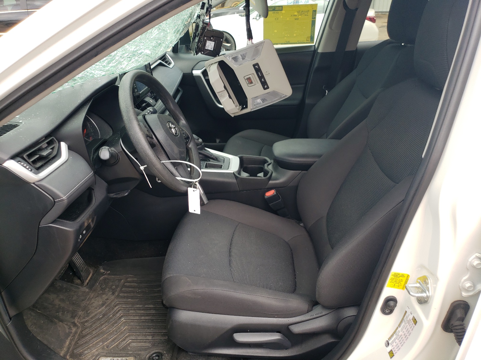 2T3H1RFV9MC134340 2021 Toyota Rav4 Le