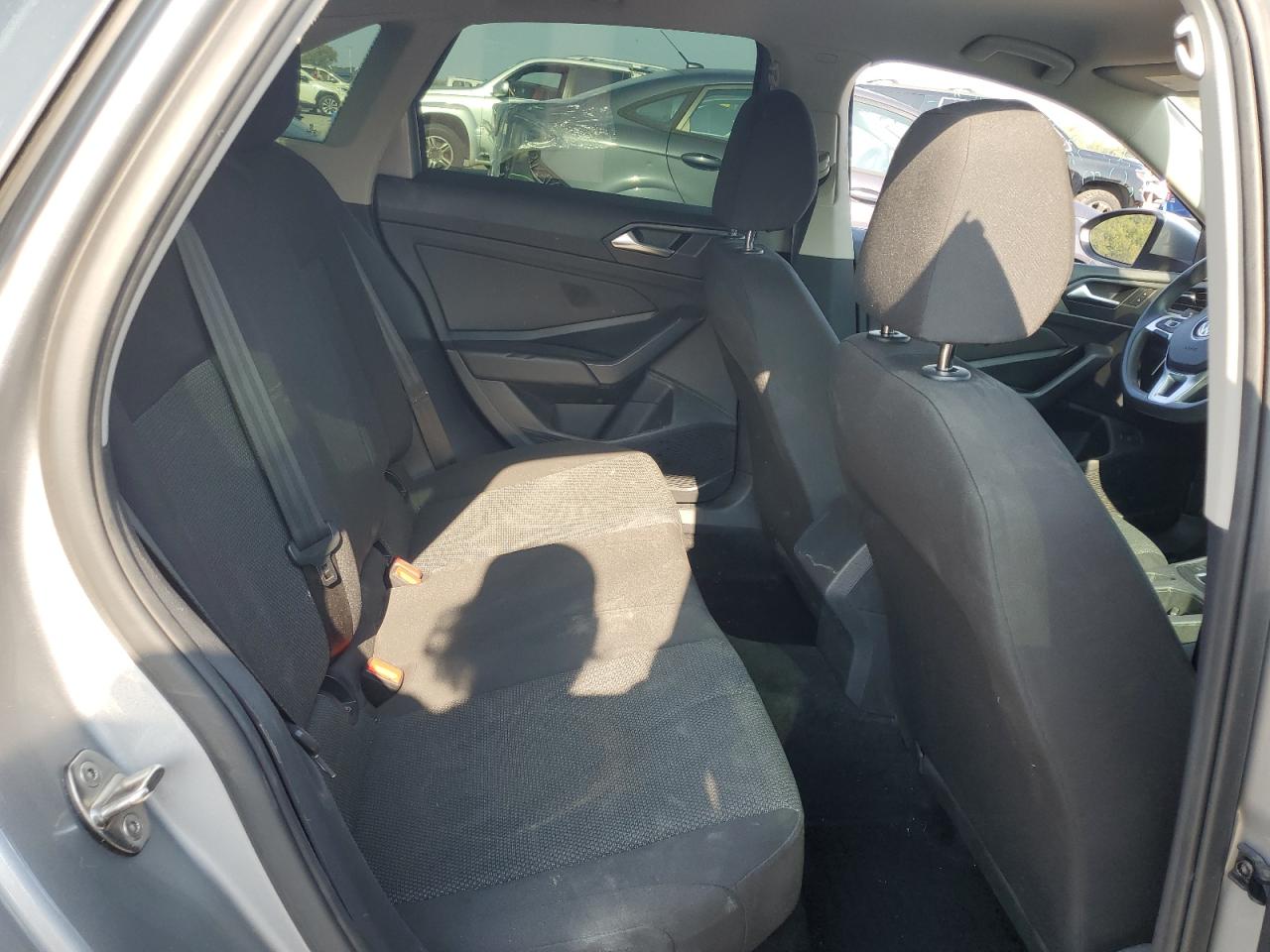 2019 Volkswagen Jetta - Image 10
