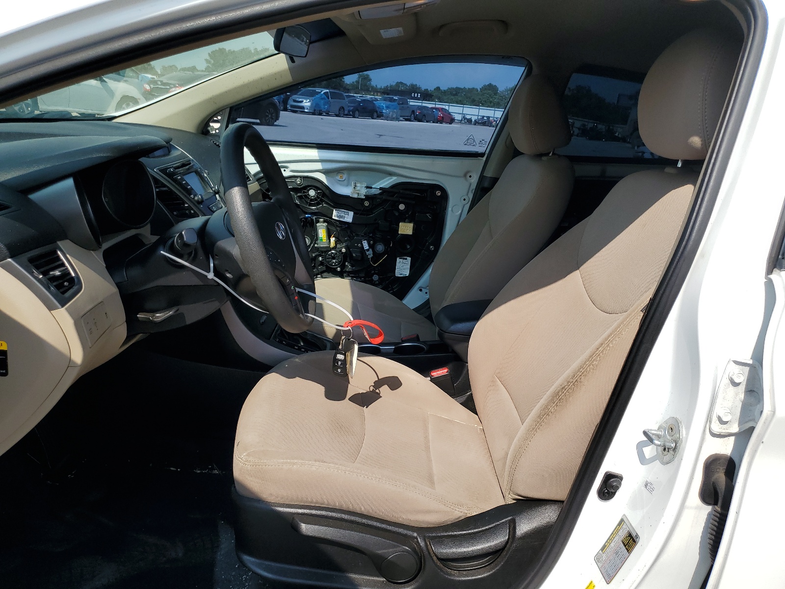 5NPDH4AEXGH656778 2016 Hyundai Elantra Se