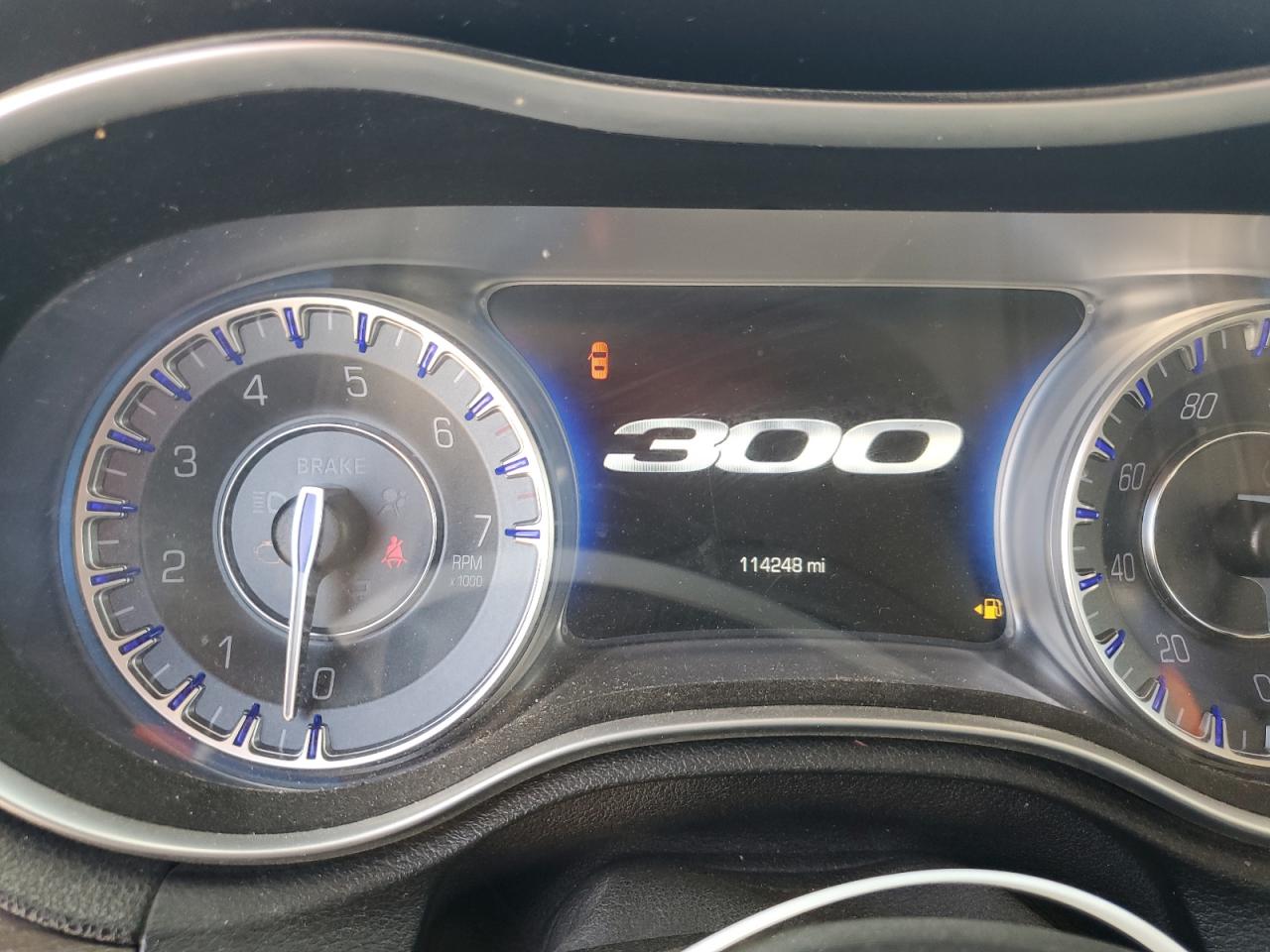 2015 Chrysler 300 Limited VIN: 2C3CCAAG3FH792112 Lot: 66428874