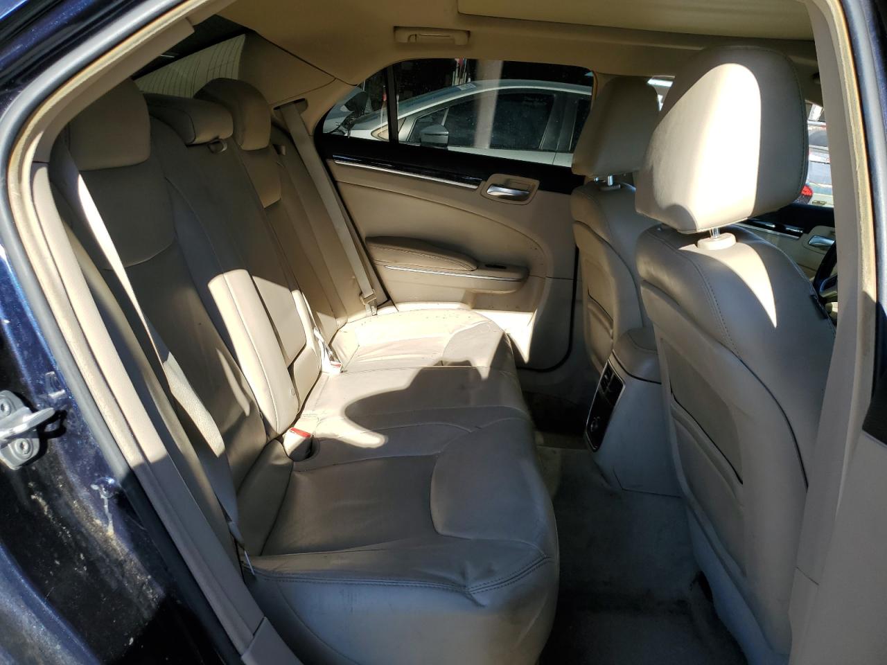 2012 Chrysler 300 Limited VIN: 2C3CCACG0CH216826 Lot: 67670454