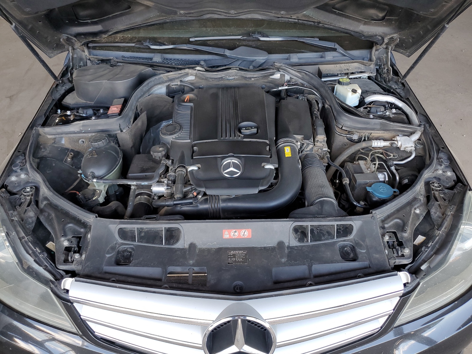 WDDGF4HB7CF847115 2012 Mercedes-Benz C 250