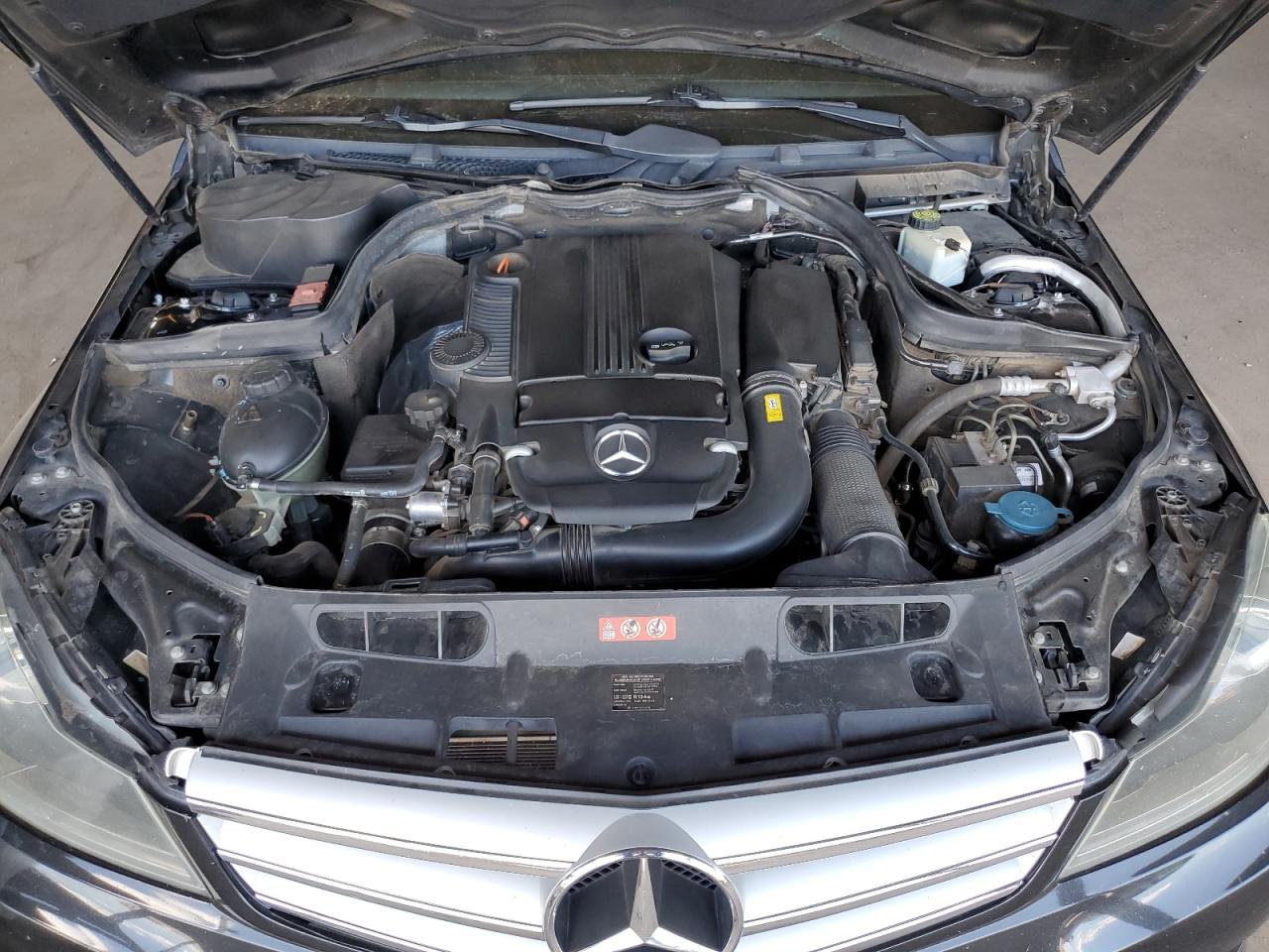 2012 Mercedes-Benz C 250 VIN: WDDGF4HB7CF847115 Lot: 67418614