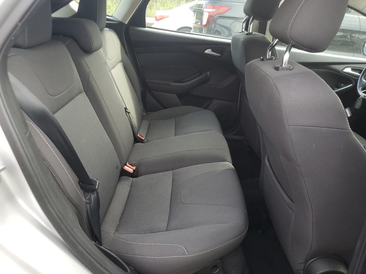 1FAHP3N28CL311193 2012 Ford Focus Titanium