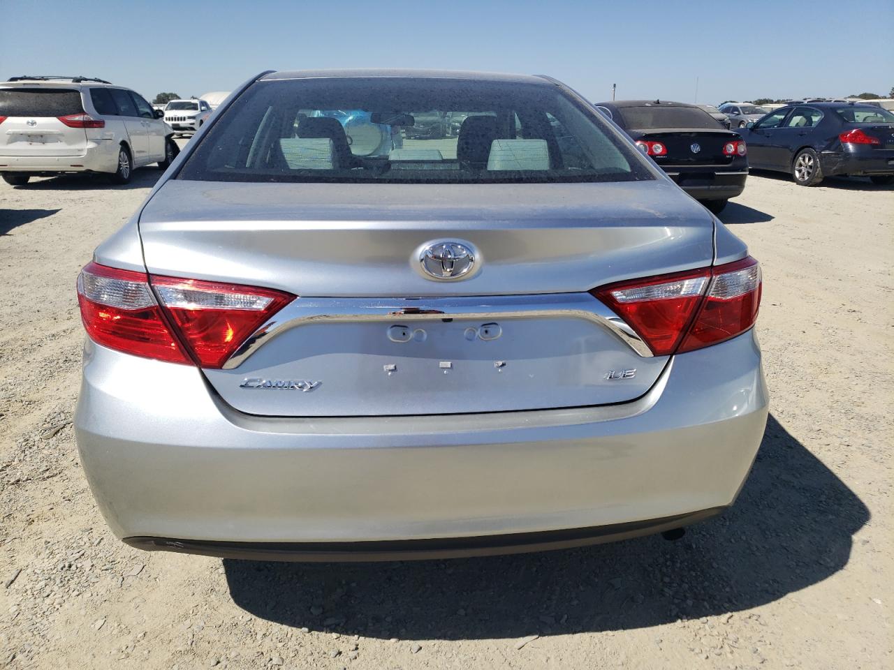 2016 Toyota Camry Le VIN: 4T1BF1FKXGU586727 Lot: 67168024