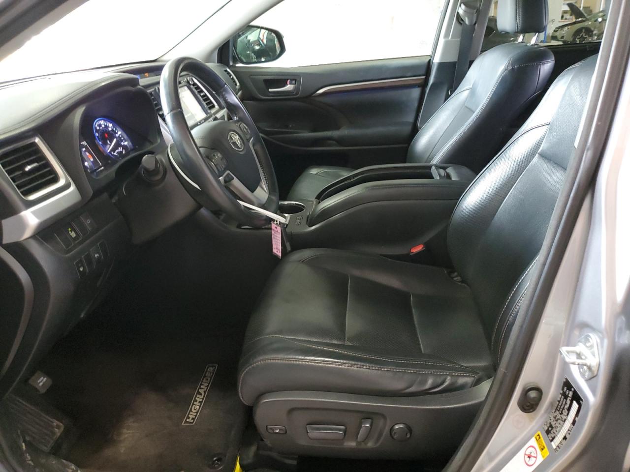 2016 Toyota Highlander Limited VIN: 5TDDKRFH2GS261070 Lot: 67056184