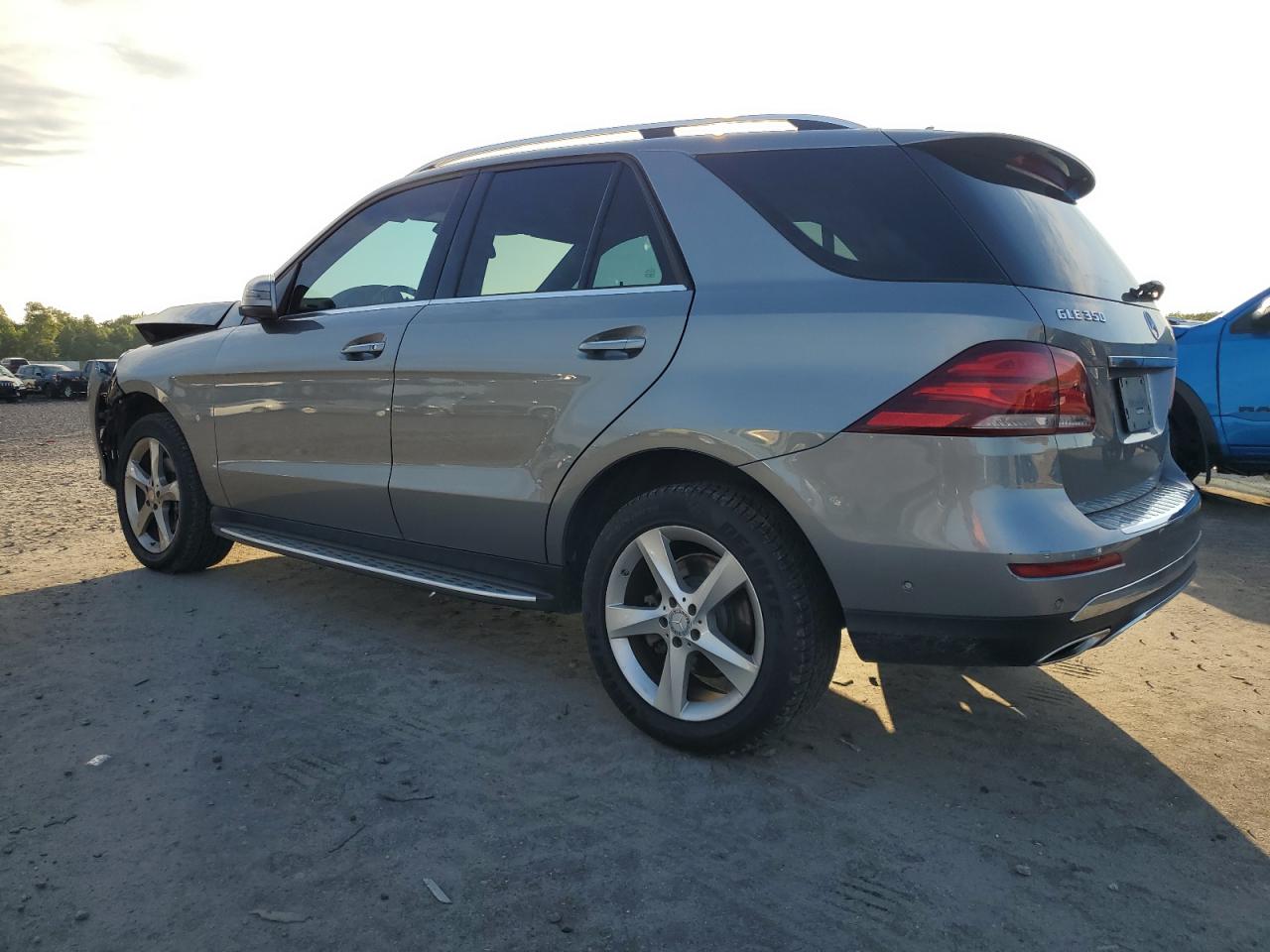 VIN 4JGDA5HB9GA684225 2016 MERCEDES-BENZ GLE-CLASS no.2