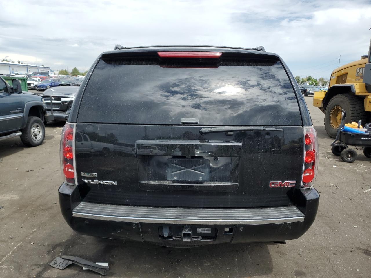 2010 GMC Yukon Denali VIN: 1GKUKEEF4AR181434 Lot: 67820534