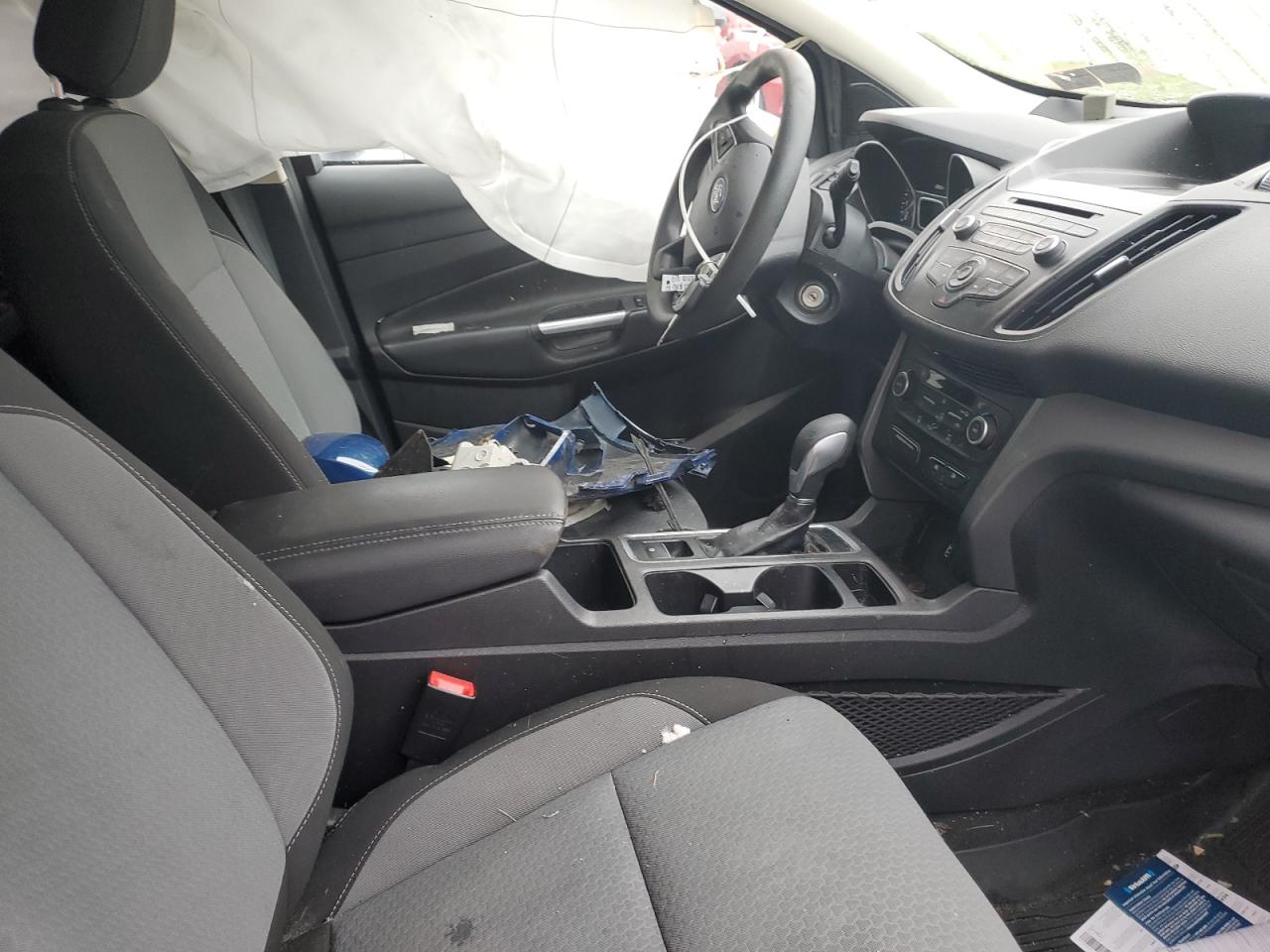 2018 Ford Escape Se VIN: 1FMCU9GDXJUC29273 Lot: 65104124