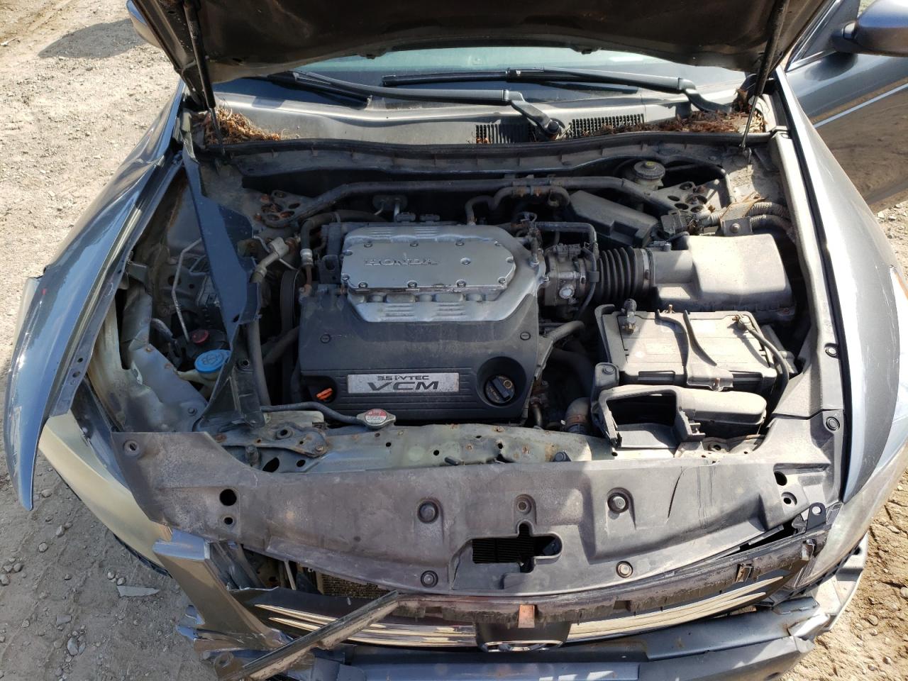 1HGCP3F83BA018062 2011 Honda Accord Exl