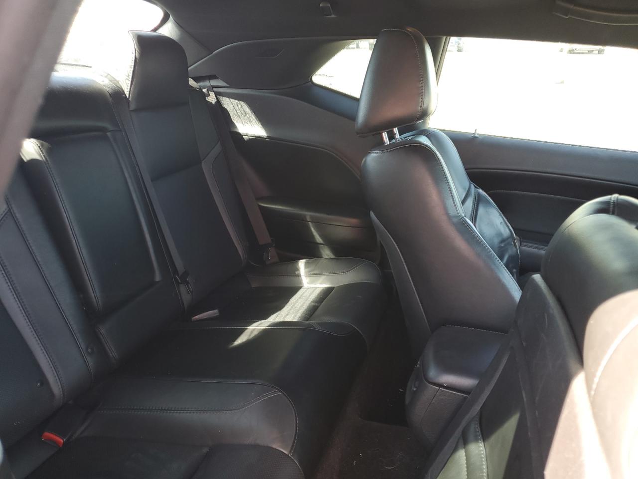 2018 Dodge Challenger - Image 10