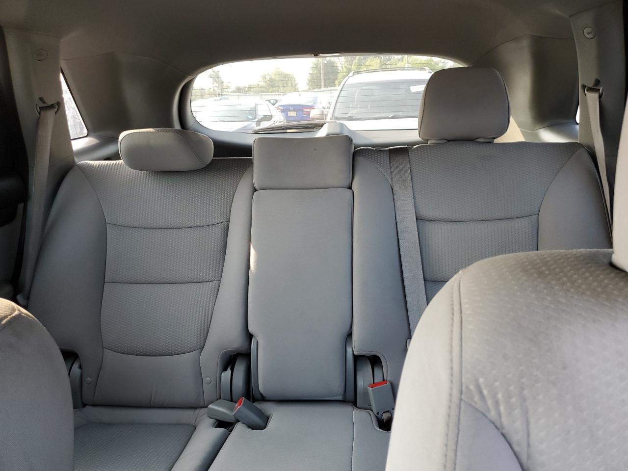 5XYKTCA64DG323410 2013 Kia Sorento Lx 5XYKTCA64DG323410 2013 Kia Sorento Lx
