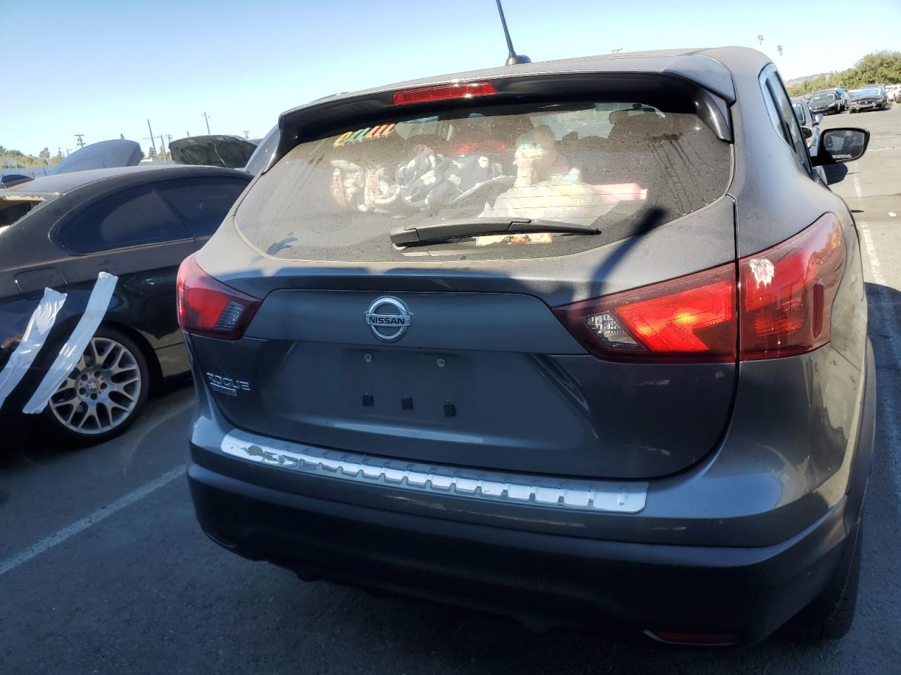 2017 Nissan Rogue Sport S VIN: JN1BJ1CP2HW030214 Lot: 68387954