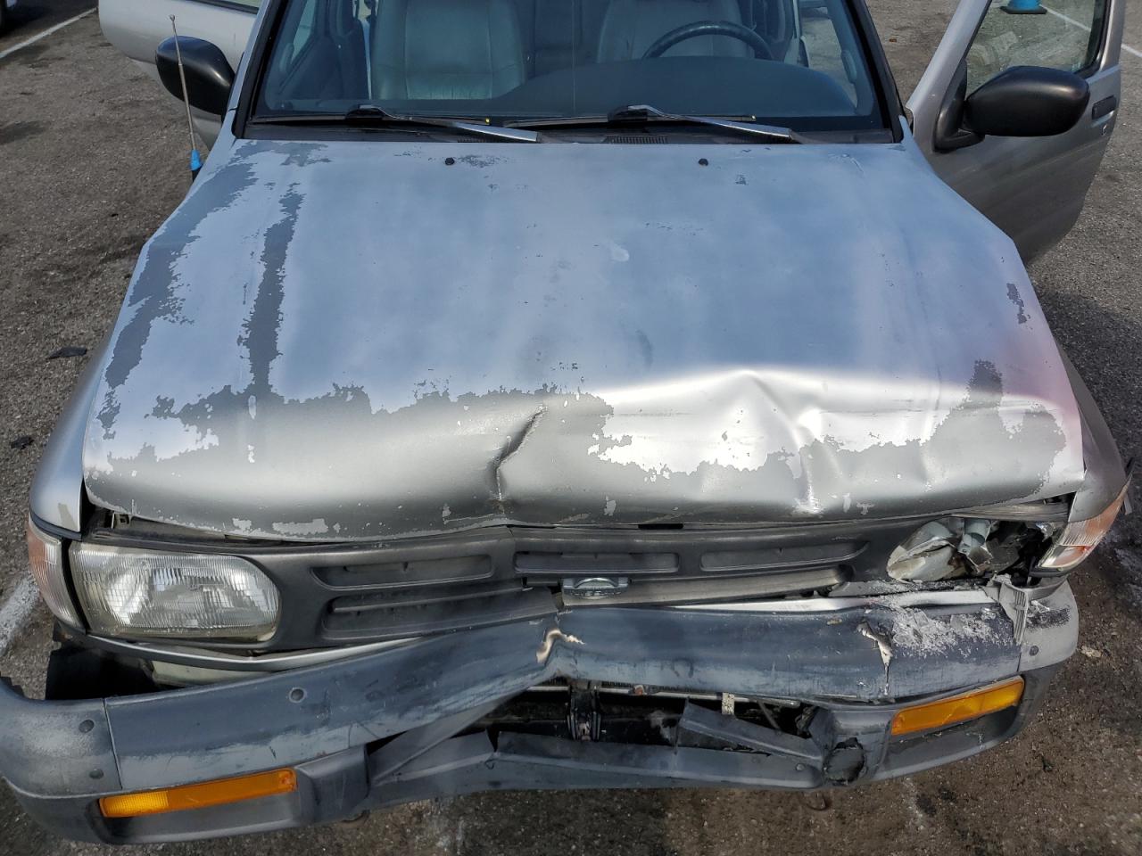 1999 Nissan Pathfinder Le VIN: JN8AR05Y6XW316670 Lot: 65851724