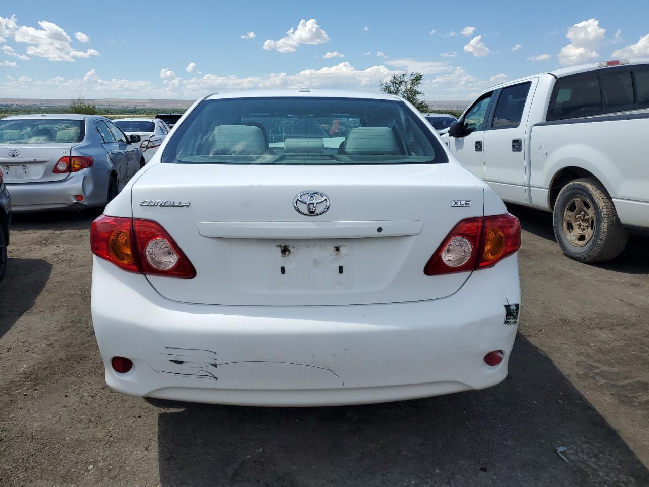 2009 Toyota Corolla Base VIN: 1NXBU40E89Z015833 Lot: 68912774