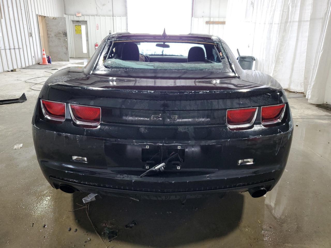 2013 Chevrolet Camaro Ls VIN: 2G1FE1E34D9138245 Lot: 68716694