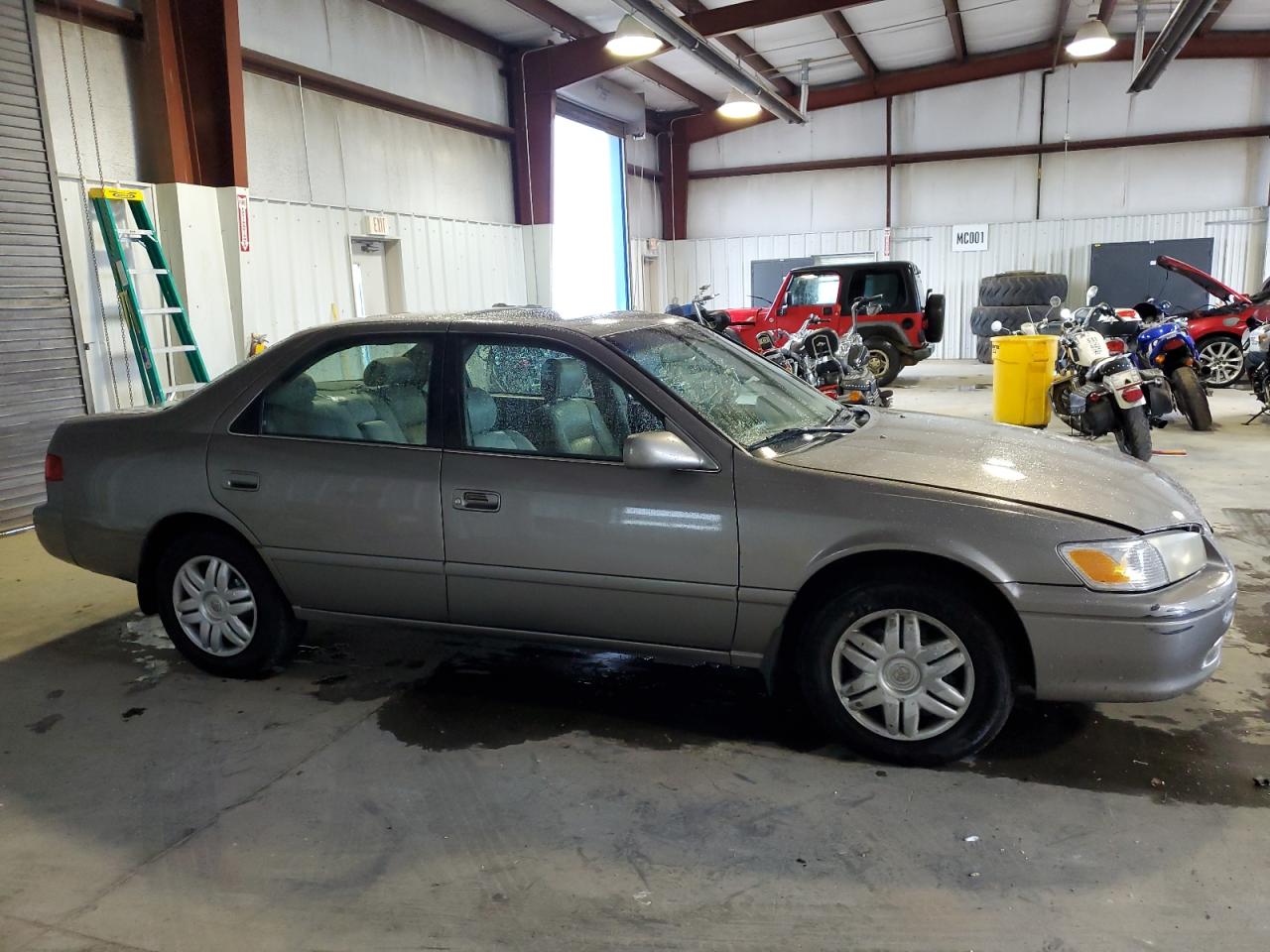 2000 Toyota Camry Le VIN: 4T1BF22K4YU111541 Lot: 66784874