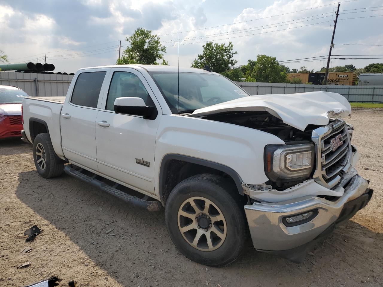 2017 GMC Sierra - Image 4
