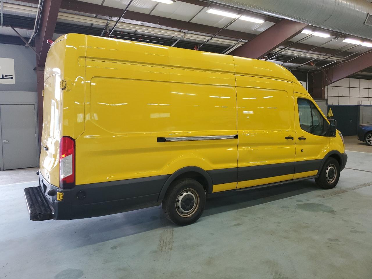 1FTKR3XM9GKA10274 2016 Ford Transit T-250