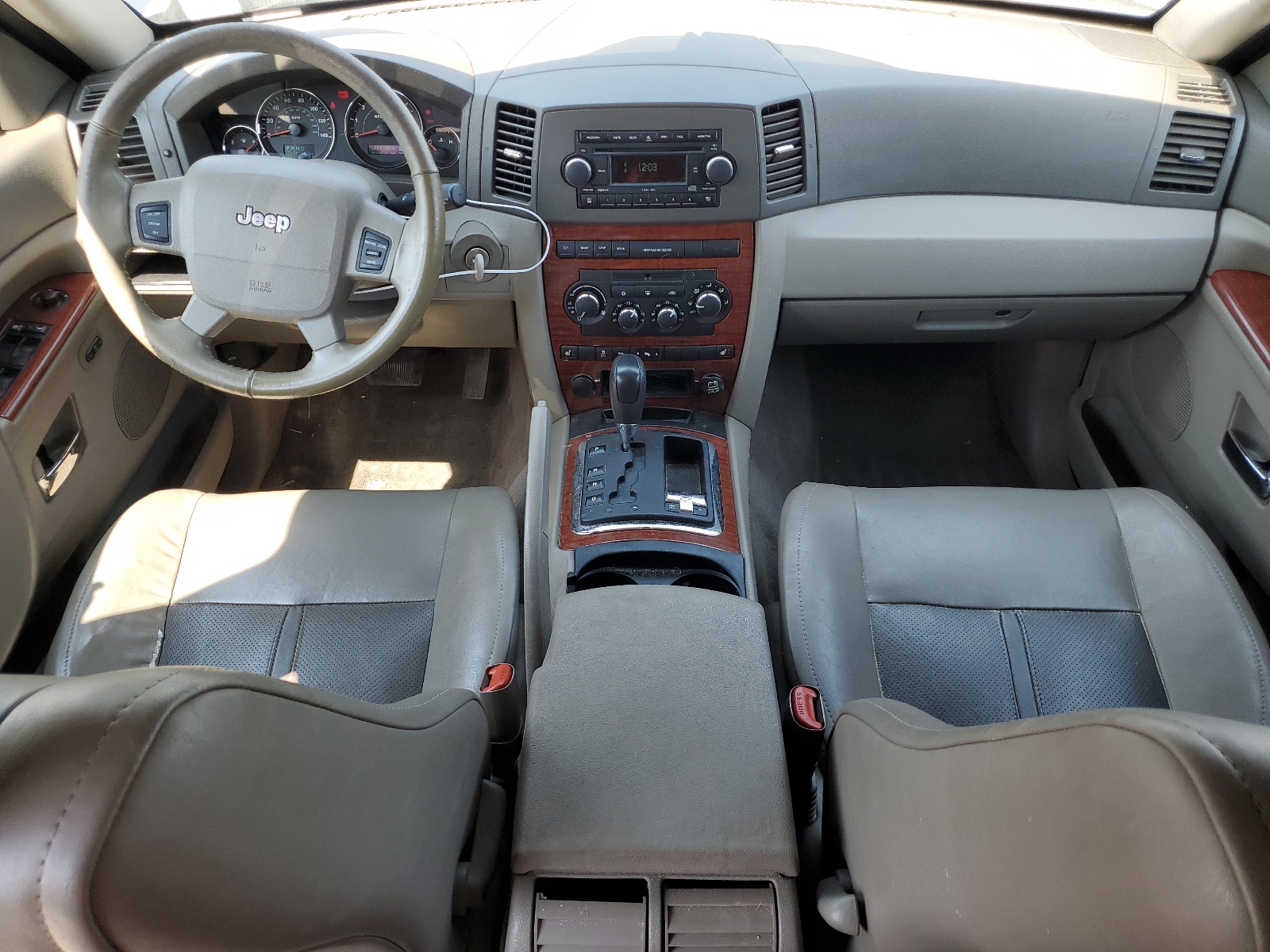 1J4HR58N55C598446 2005 Jeep Grand Cherokee Limited