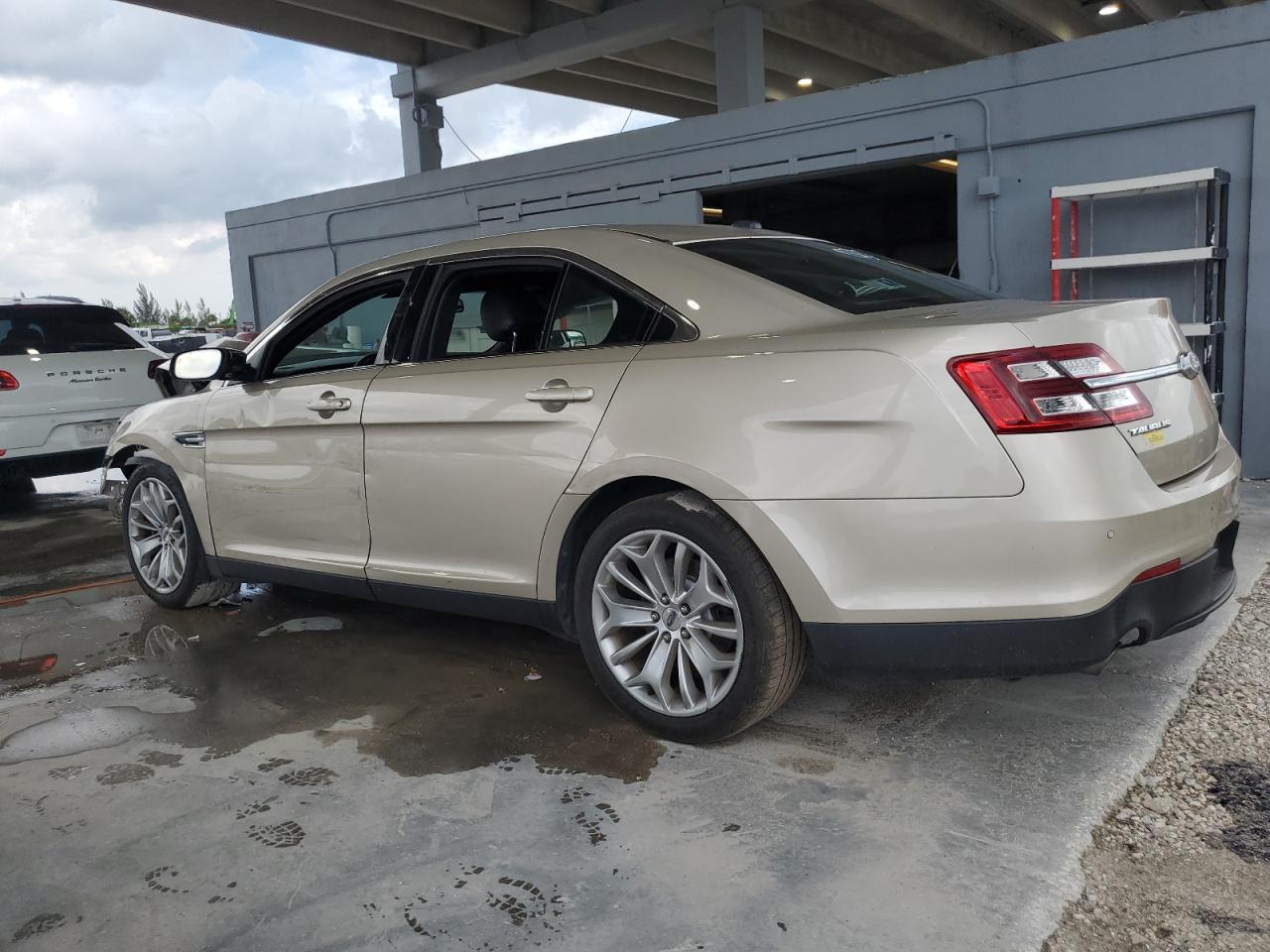 1FAHP2F98HG127863 2017 Ford Taurus Limited