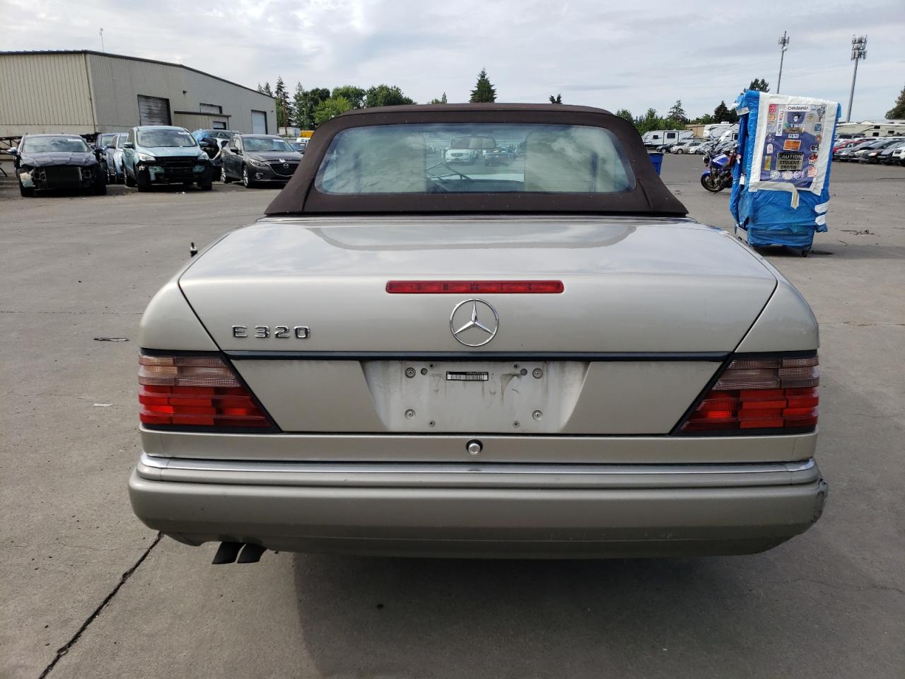 1995 Mercedes-Benz E 320 VIN: WDBEA66E3SC281266 Lot: 67787154