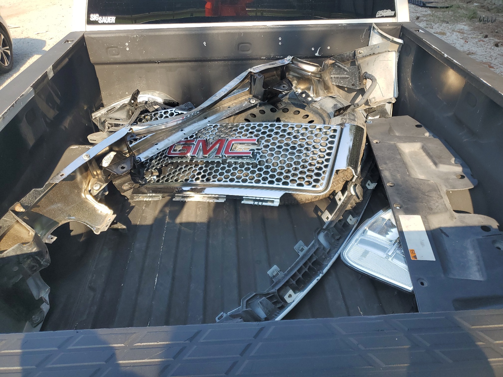 3GTP1VE04BG399642 2011 GMC Sierra C1500 Sle