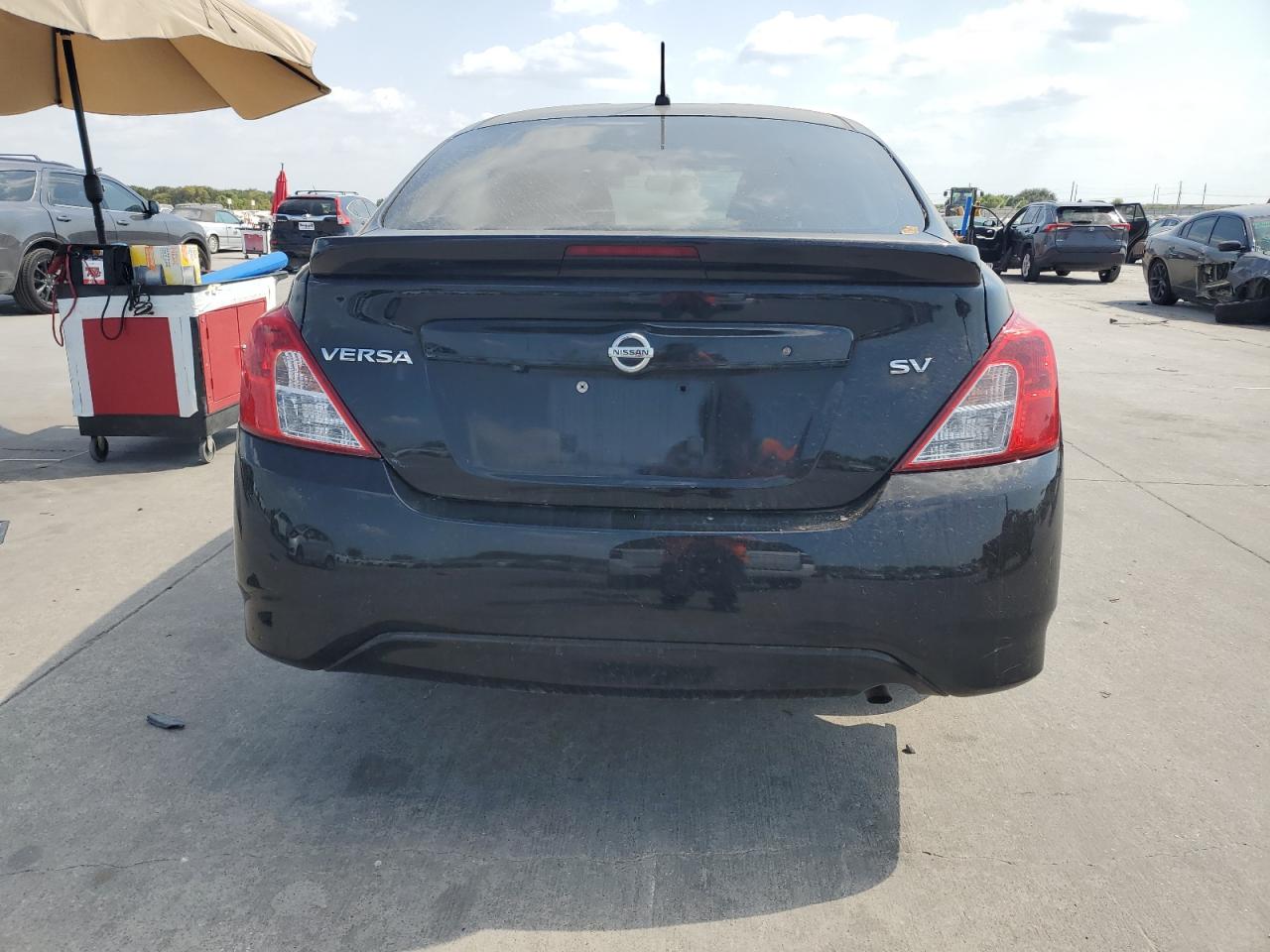 2019 Nissan Versa S VIN: 3N1CN7APXKL880877 Lot: 68881524