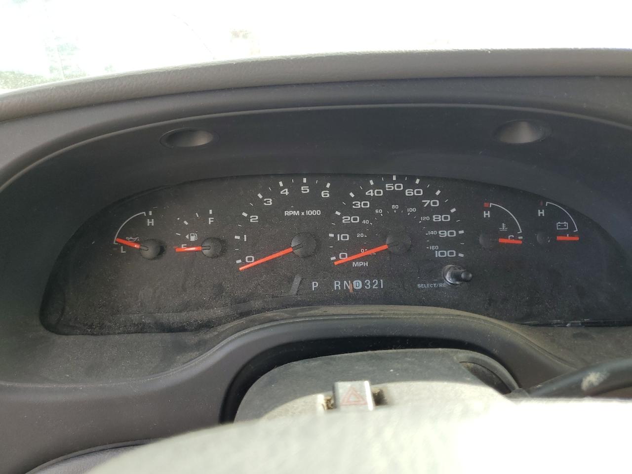 2006 Ford Econoline - Image 8