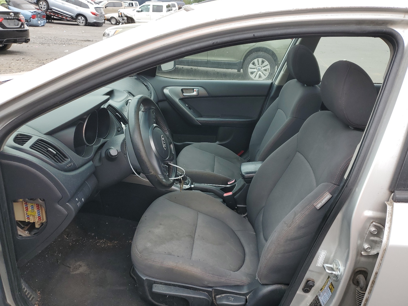 KNAFW4A36B5360790 2011 Kia Forte Sx