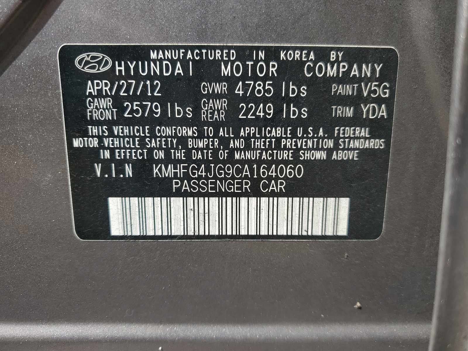 KMHFG4JG9CA164060 2012 Hyundai Azera Gls