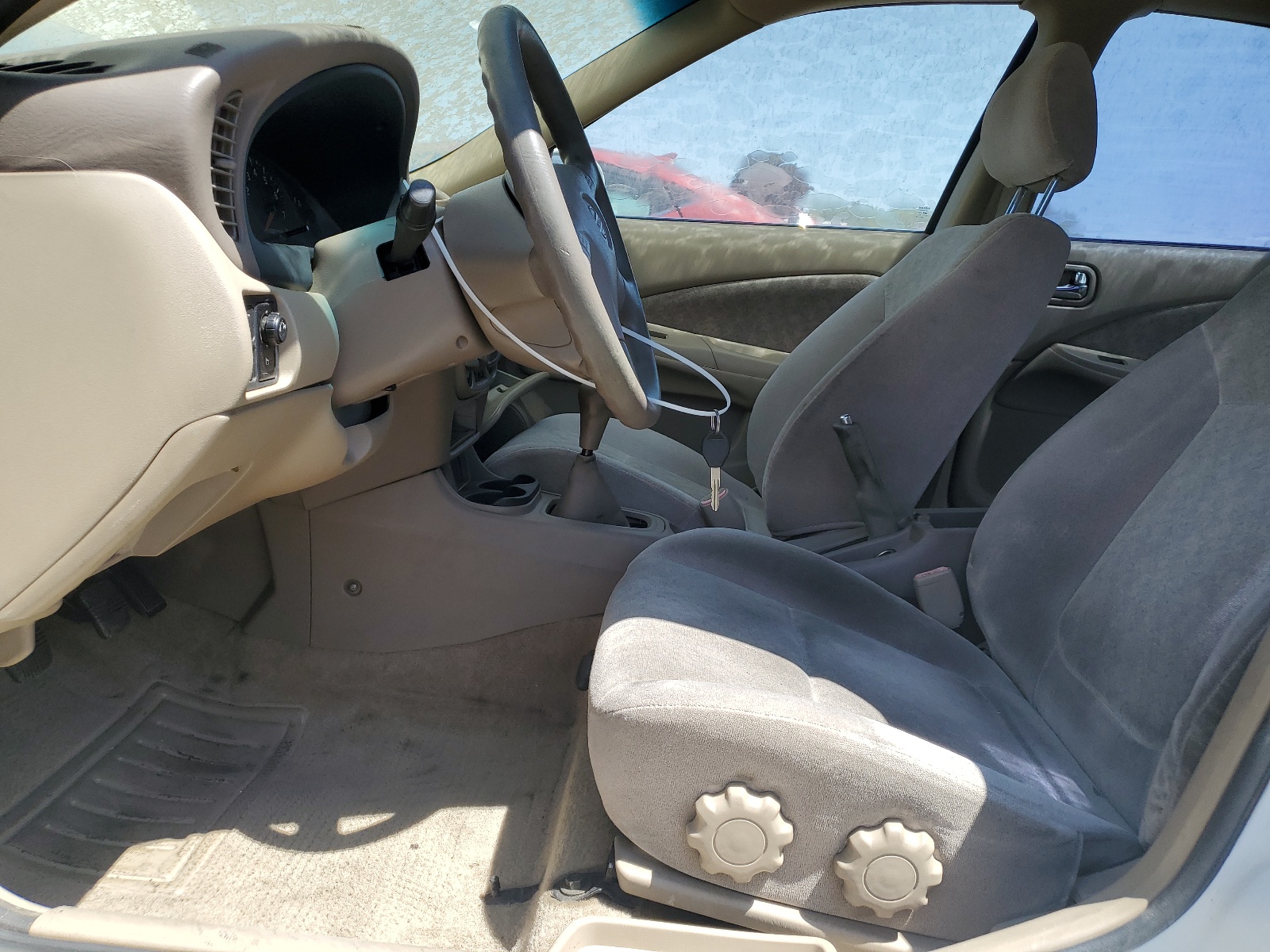 3N1CB51D12L609869 2002 Nissan Sentra Xe