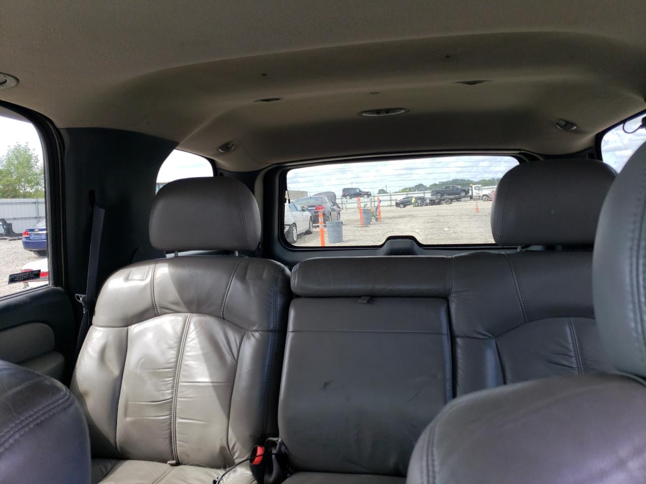 2001 Chevrolet Tahoe K1500 VIN: 1GNEK13T91J214970 Lot: 67382984