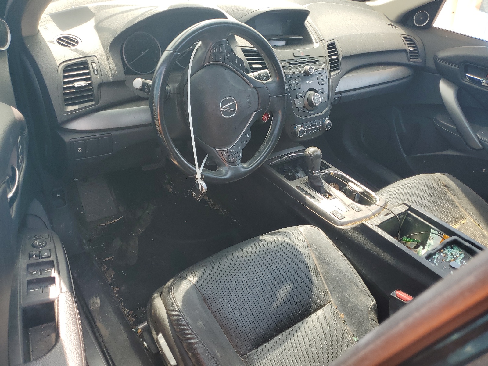 5J8TB3H39FL002944 2015 Acura Rdx