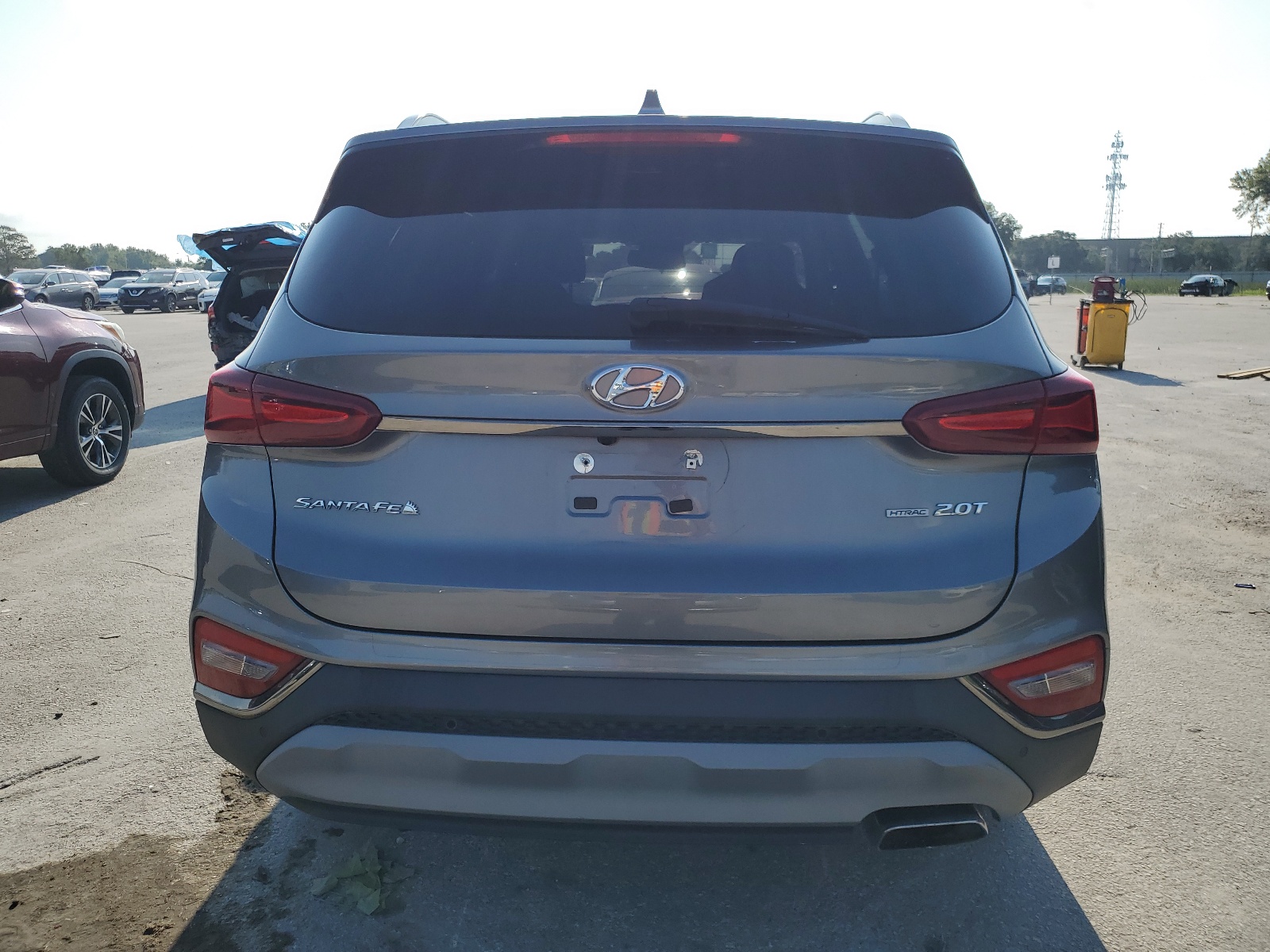 2020 Hyundai Santa Fe Limited vin: 5NMS5CAA3LH176371