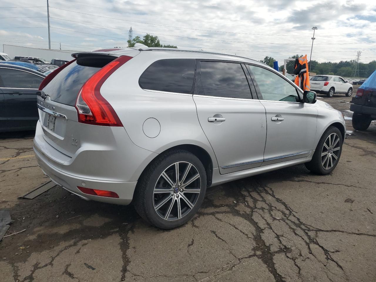 YV449MRU4H2115296 2017 Volvo Xc60 T6 Inscription