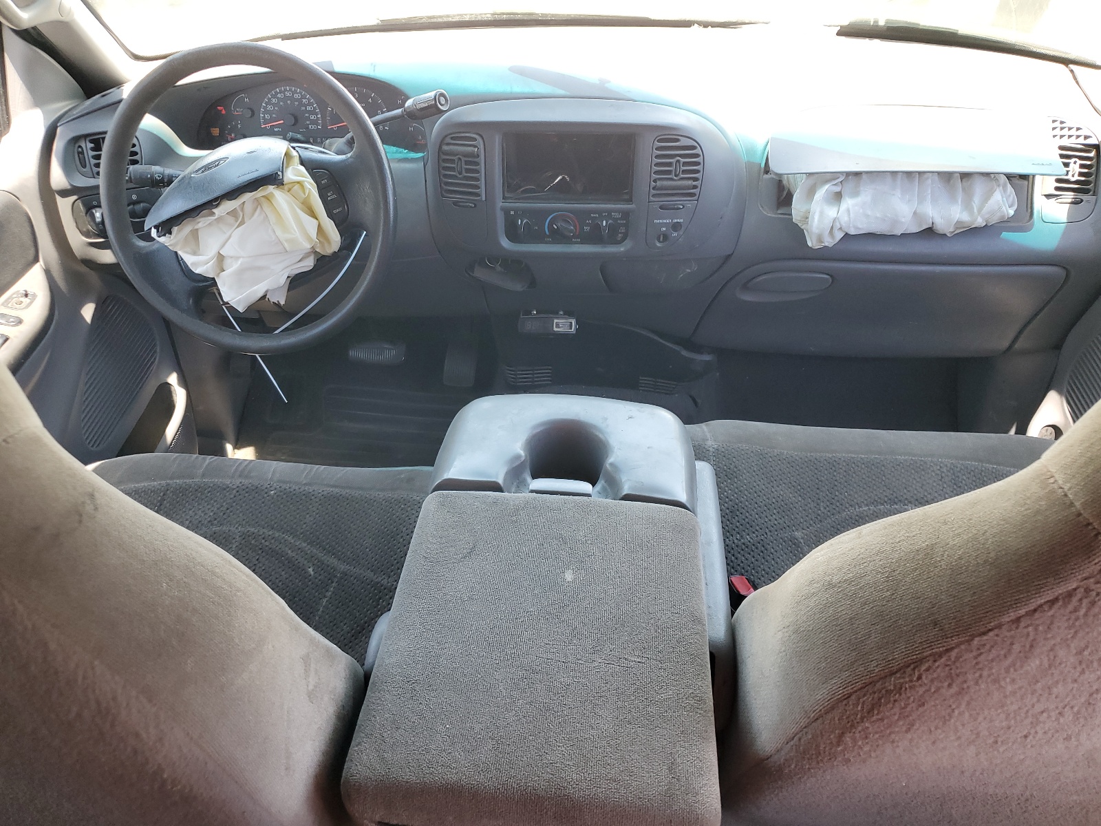 1FTRX17L0YKA65634 2000 Ford F150