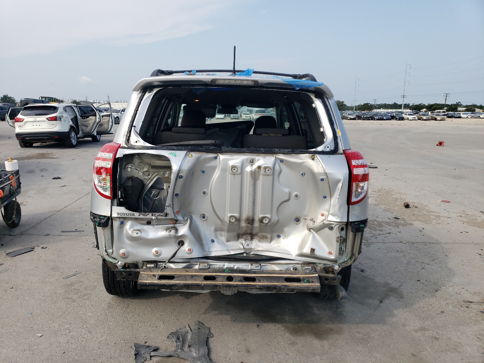 2T3ZF4DV0AW041471 2010 Toyota Rav4