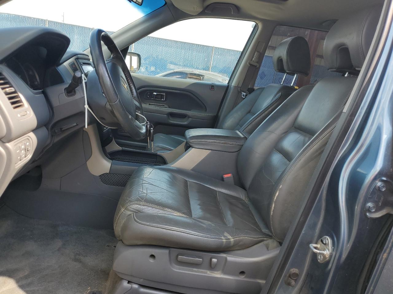 2006 Honda Pilot Ex VIN: 5FNYF28556B027833 Lot: 67447954