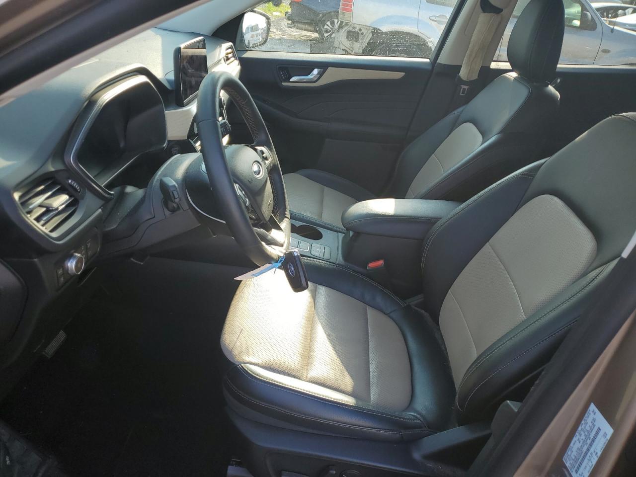 2021 Ford Escape Titanium VIN: 1FMCU0DZ9MUB05561 Lot: 66652674