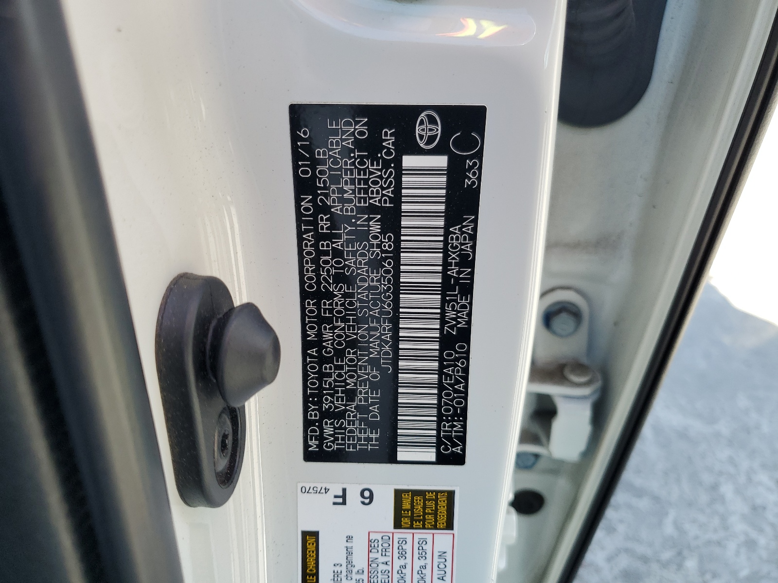 JTDKARFU6G3506185 2016 Toyota Prius