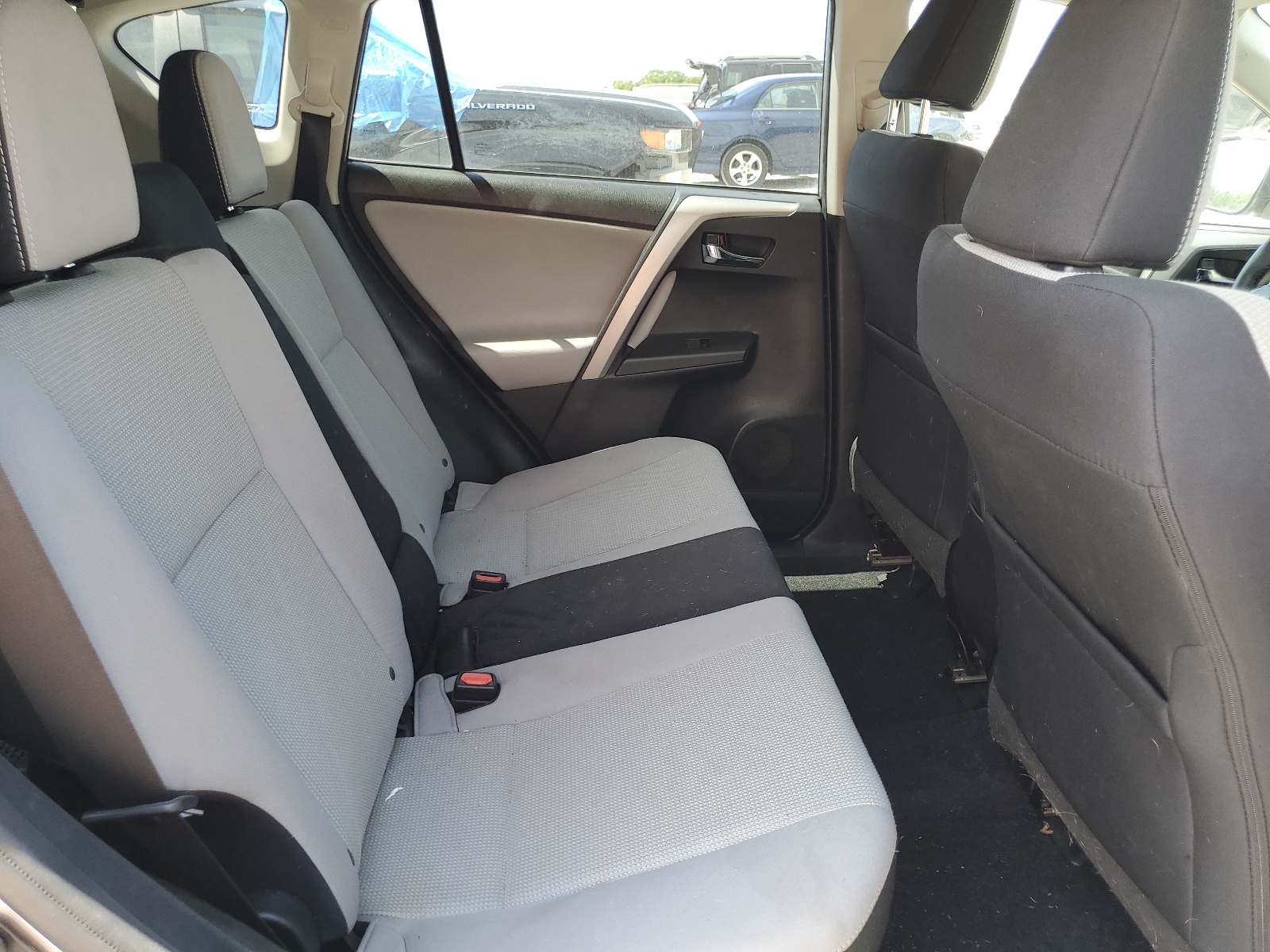 2T3RFREV6HW644169 2017 Toyota Rav4 Xle