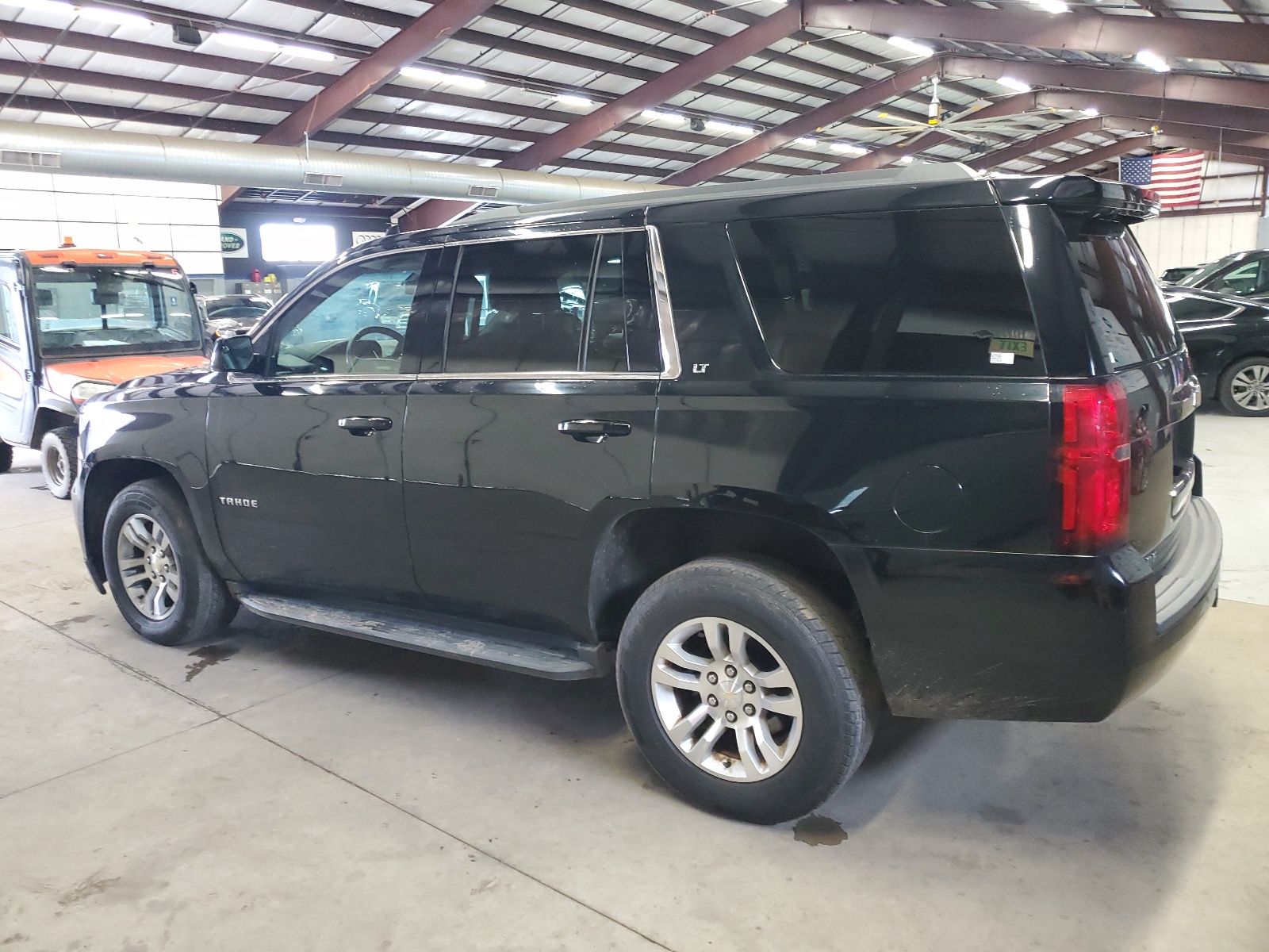 2018 Chevrolet Tahoe K1500 Lt vin: 1GNSKBKCXJR107518