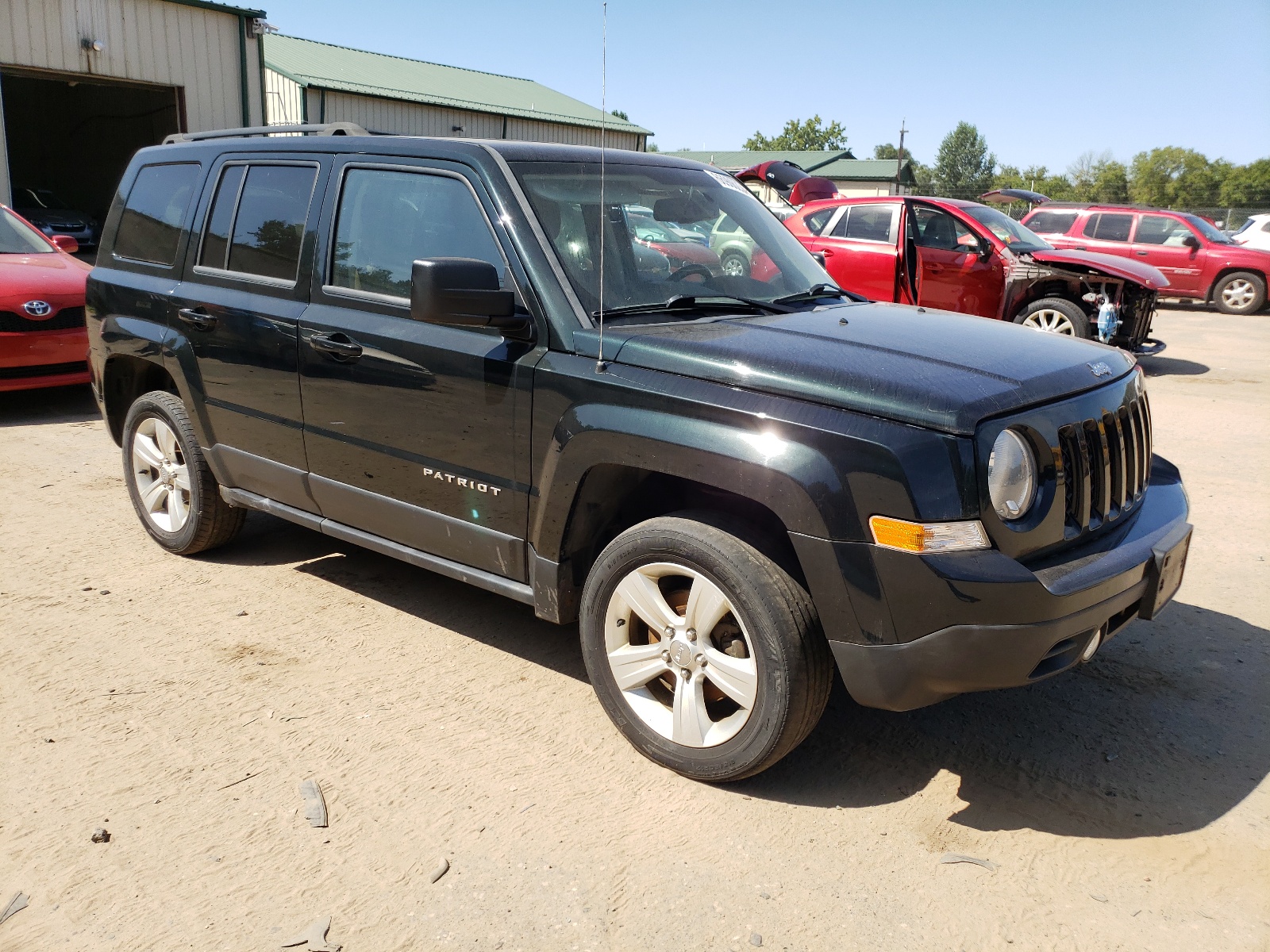 2013 Jeep Patriot Latitude vin: 1C4NJRFB9DD180626