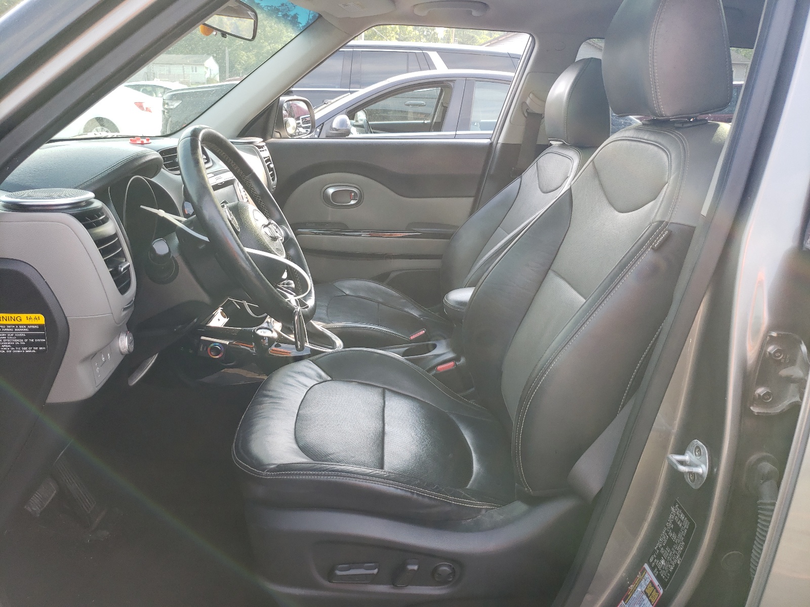 KNDJP3A54G7374379 2016 Kia Soul +