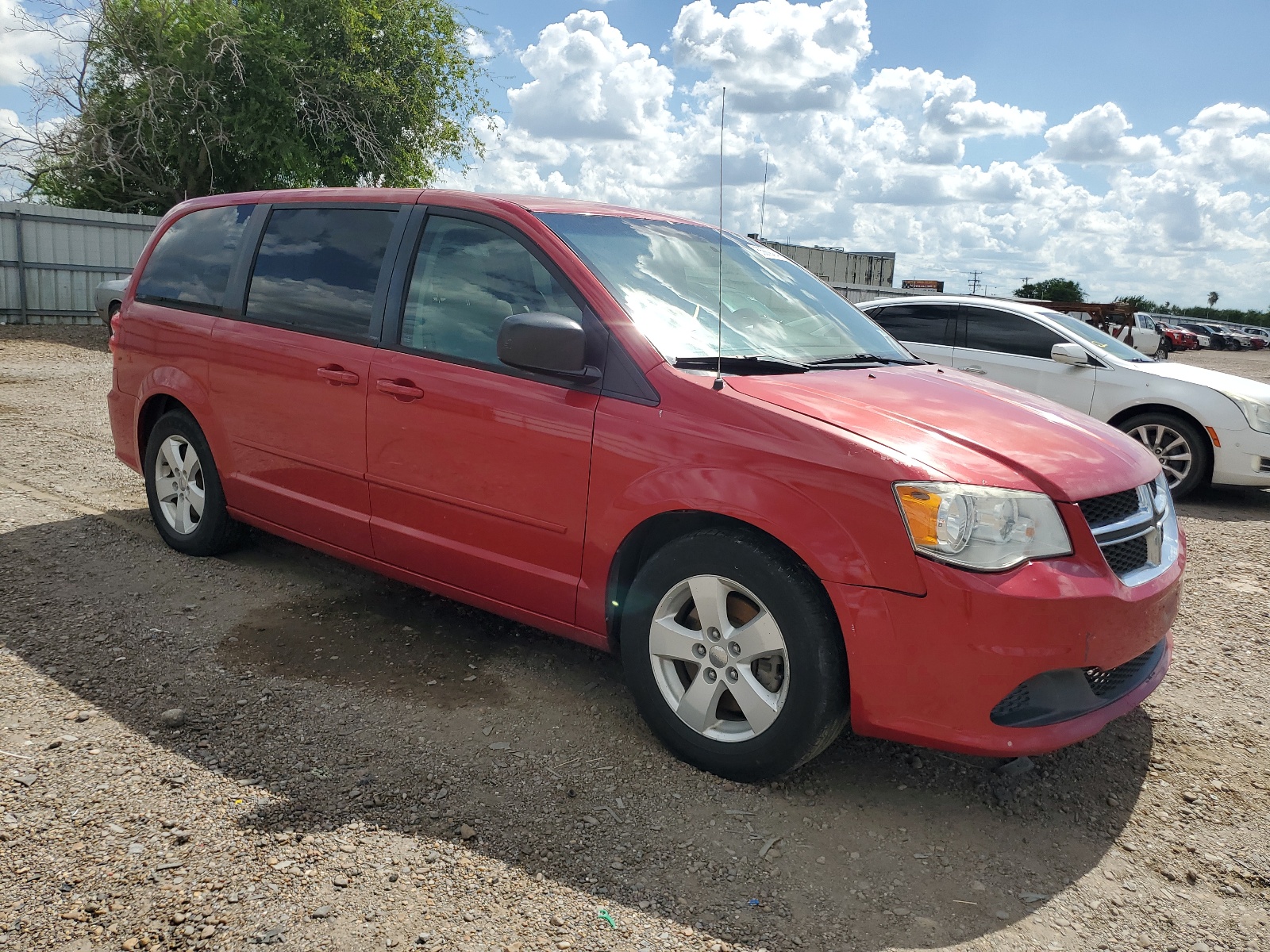 2C4RDGBG5DR761990 2013 Dodge Grand Caravan Se